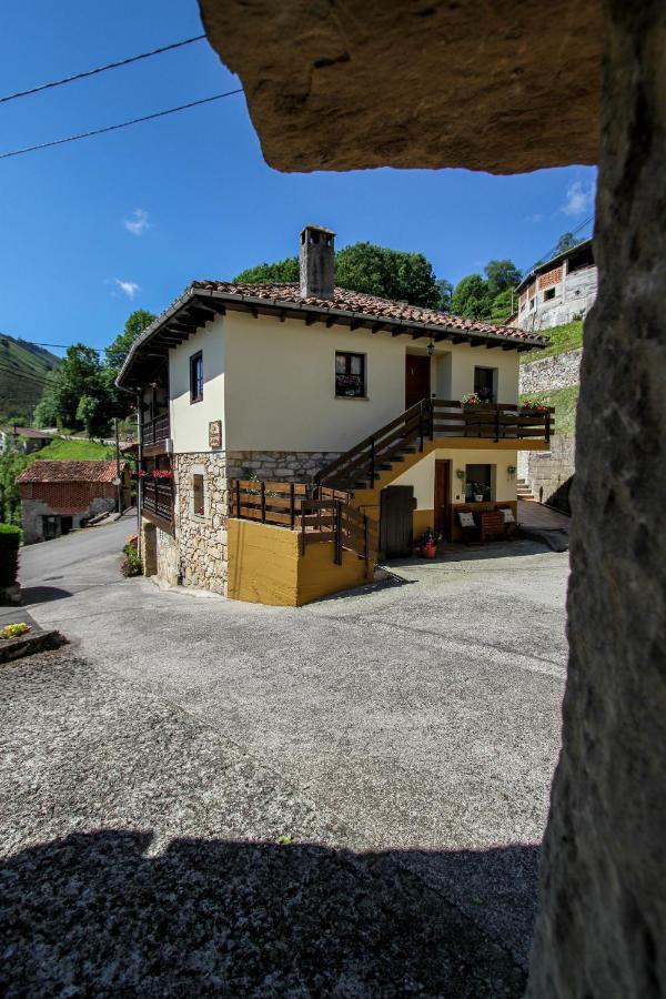 Apartamentos 'Los Balcones De Nieda 2' กังกัส เด โอนิส ภายนอก รูปภาพ