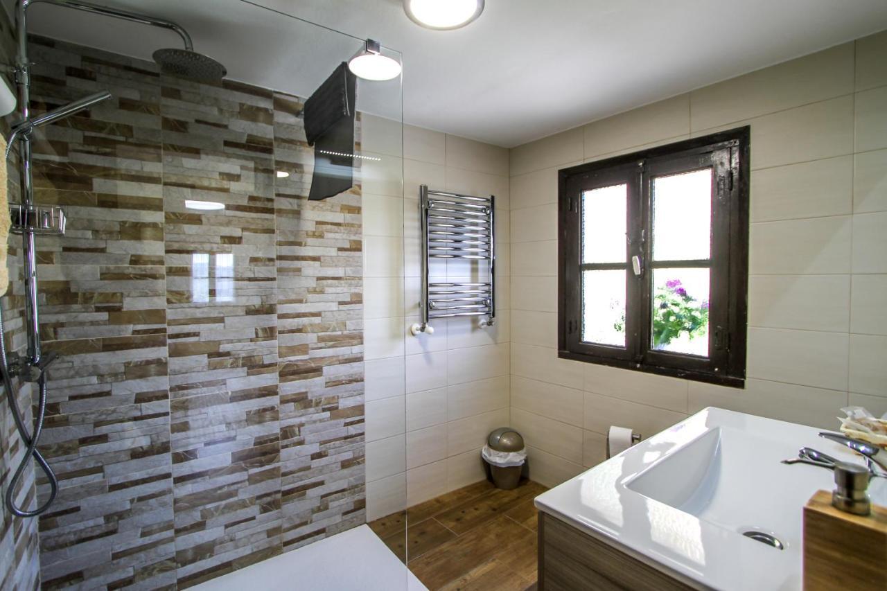 Apartamentos 'Los Balcones De Nieda 2' กังกัส เด โอนิส ภายนอก รูปภาพ