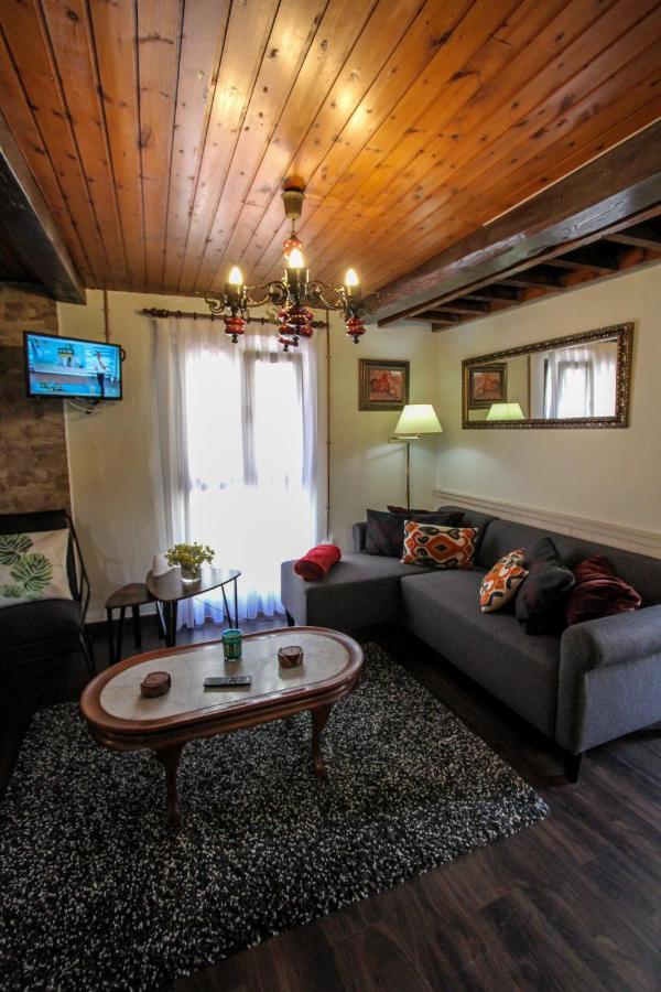 Apartamentos 'Los Balcones De Nieda 2' กังกัส เด โอนิส ภายนอก รูปภาพ
